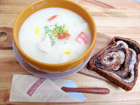 *牛乳なしでも濃厚クリームシチュー*
